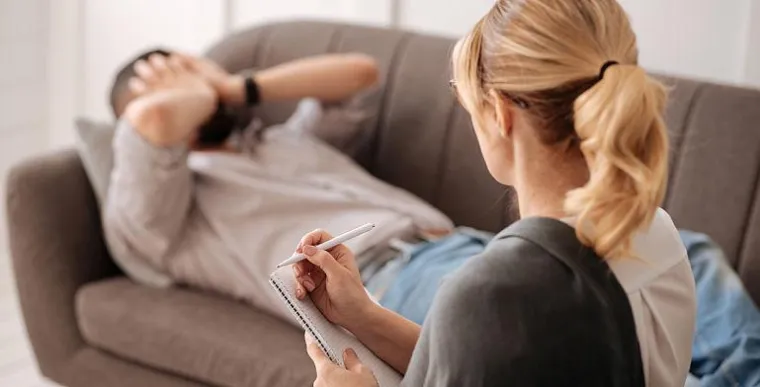 Choisir son thérapeute, Versailles, Delphine Mossang